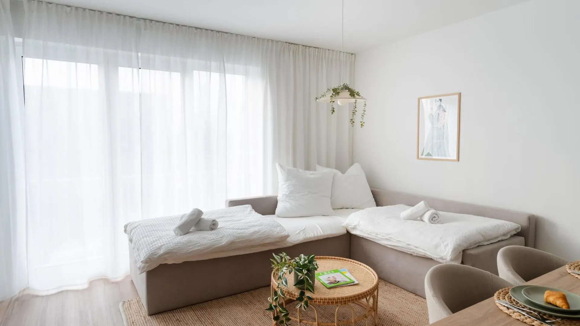 Premium-Apartment Mit Balkon - Perfekt Fuer Familien, Gruppen Und Geschaeftsreisende - Zaya Stays Leipzig Germany