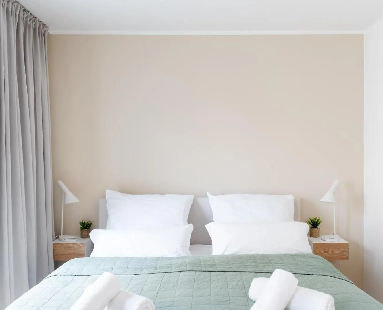 Premium-Apartment Mit Balkon - Perfekt Fuer Familien, Gruppen Und Geschaeftsreisende - Zaya Stays Leipzig Apartment